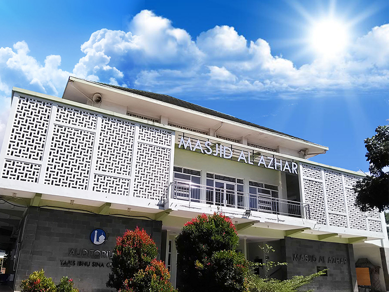 Kesehatan dan Kecantikan di Masjid Al-Azhar RSUD Cilacap: Solusi yang Nyaman untuk Warga